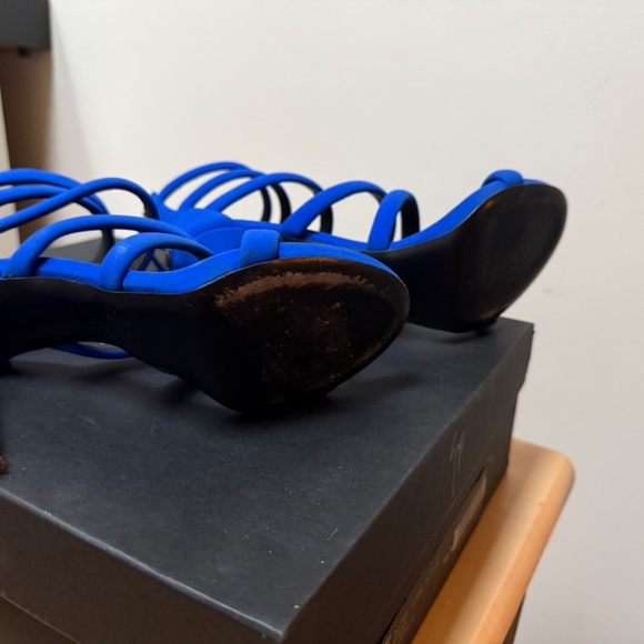 Giuseppe Zanotti Shoes - Picture 4 of 7